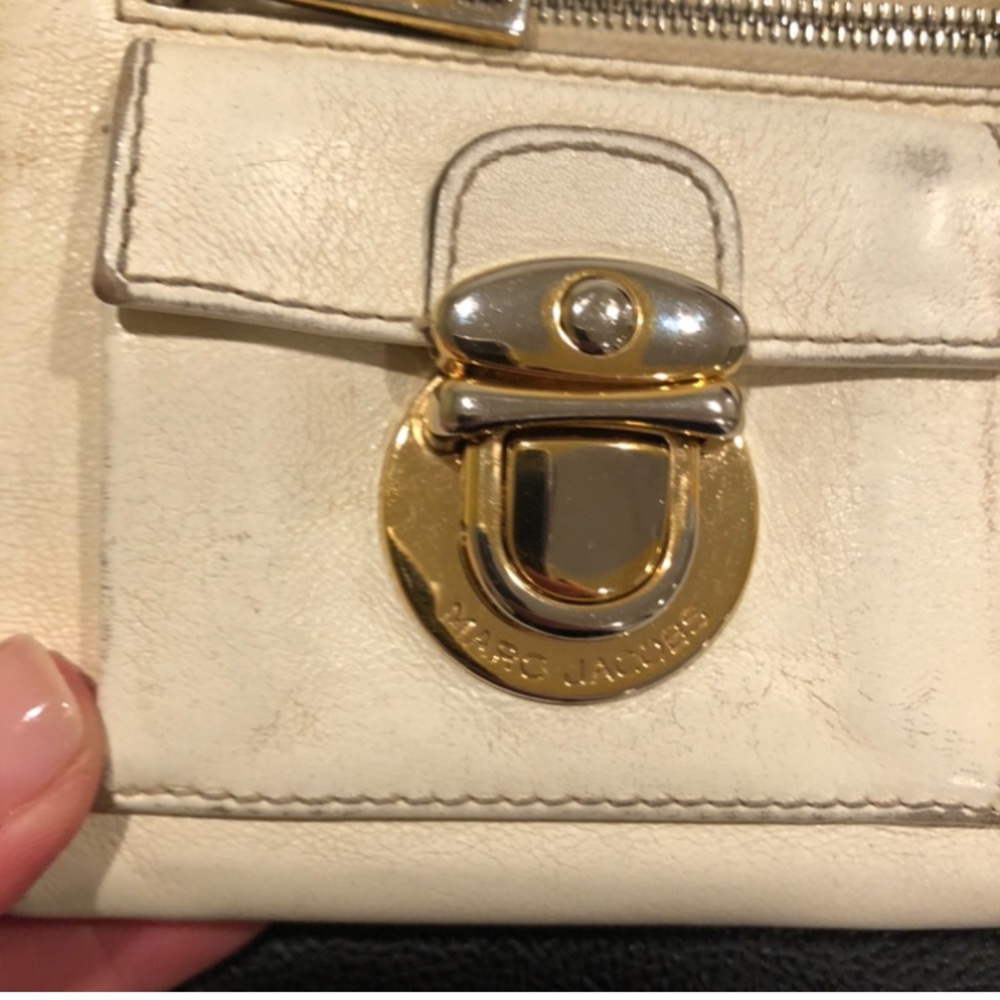 Marc Jacobs wallet - Picture 3 of 7